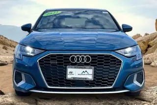 Audi A3 2022 AWD quattro Premium 40 TFSI 4dr Sedán