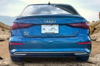 Audi A3 2022 AWD quattro Premium 40 TFSI 4dr Sedán