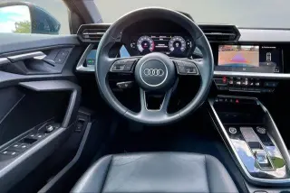 Audi A3 2022 AWD quattro Premium 40 TFSI 4dr Sedán