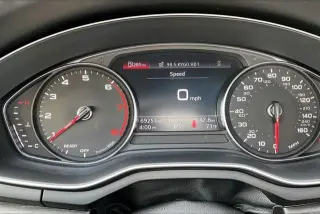 Audi A4 2020 AWD quattro Premium 45 TFSI 4dr Sedán