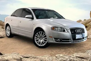 Audi A4 2006 AWD 2.0T quattro 4dr Sedán 6M