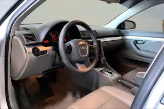 Audi A4 2006 AWD 2.0T quattro 4dr Sedán 6M