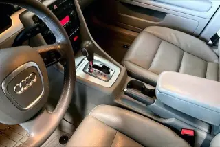Audi A4 2006 AWD 2.0T quattro 4dr Sedán 6M
