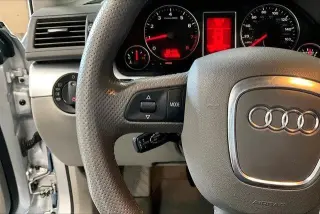 Audi A4 2006 AWD 2.0T quattro 4dr Sedán 6M