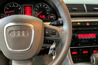 Audi A4 2006 AWD 2.0T quattro 4dr Sedán 6M
