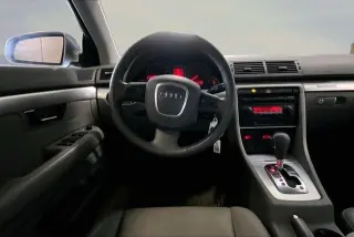 Audi A4 2006 AWD 2.0T quattro 4dr Sedán 6M