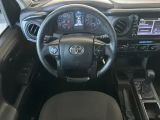 Toyota Tacoma 2022 4x4 SR V6 4dr Double Cab 5.0 ft SB