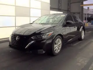 Nissan Sentra 2024 S 4dr Sedán