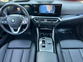 BMW Serie 3 2024 330i 4dr Sedán