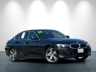 BMW Serie 3 2024 330i 4dr Sedán