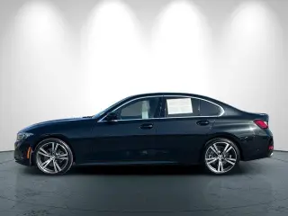 BMW Serie 3 2024 330i 4dr Sedán