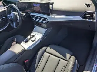 Sedán BMW 3 Series 2023 330i 4 puertas