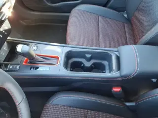 Nissan Kicks 2026 AWD SR 4 puertas CrossOver