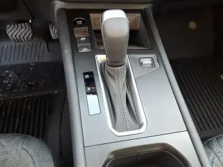 Nissan Kicks 2026 AWD SV 4dr Crossover