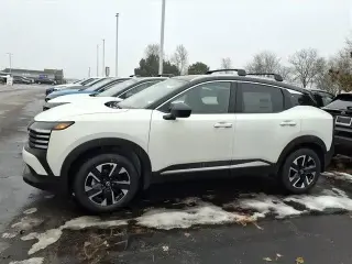 Nissan Kicks 2026 AWD SV 4dr Crossover