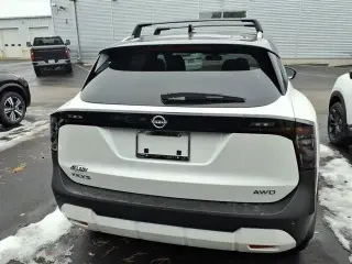 Nissan Kicks 2026 AWD SV 4dr Crossover