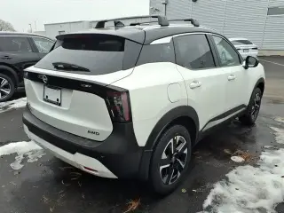 Nissan Kicks 2026 AWD SV 4dr Crossover