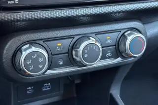 Nissan Kicks 2024 SV 4dr Crossover