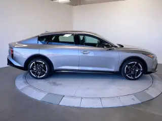 Kia K4 2026 GT-Line 4dr Sedán