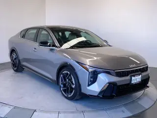 Kia K4 2026 GT-Line 4dr Sedán