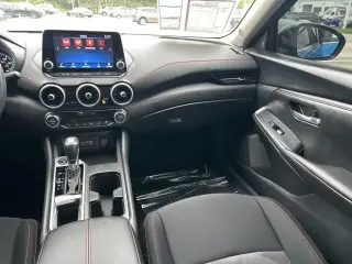 Nissan Sentra 2024 SR Sedán 4 puertas