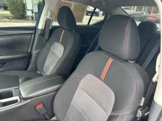 Nissan Sentra 2024 SR Sedán 4 puertas
