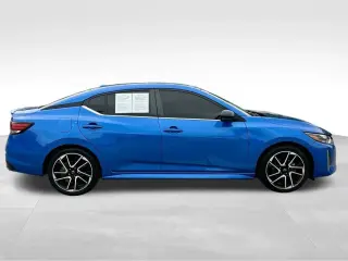 Nissan Sentra 2024 SR Sedán 4 puertas