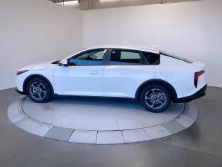 Kia K4 2026 LXS 4dr Sedán