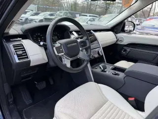 Land Rover Discovery 2025 AWD P300 S 4dr SUV