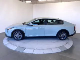 Kia K4 2026 LXS 4dr Sedán