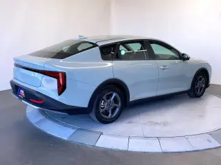 Kia K4 2026 LXS 4dr Sedán