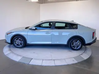 Kia K4 2026 LXS 4p Sedan