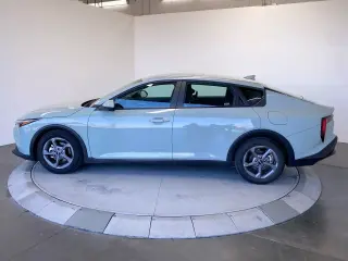Kia K4 2025 LXS 4dr Sedán