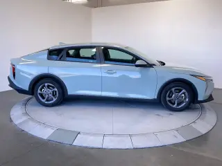 Kia K4 2025 LXS 4dr Sedán
