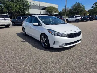 Kia Forte 2017 EX 4dr Sedán