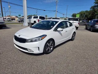 Kia Forte 2017 EX 4dr Sedán