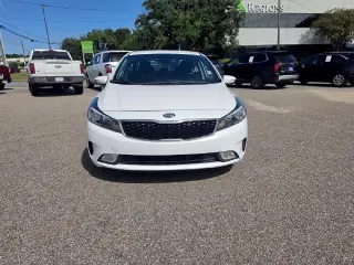 Kia Forte 2017 EX 4dr Sedán