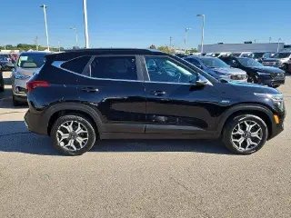 Kia Seltos 2021 AWD EX 4dr SUV