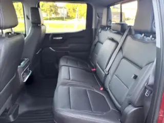 GMC Sierra 1500 2019 4x4 SLT 4p. Cabina Extendida 5.8 pies. Caja Corta