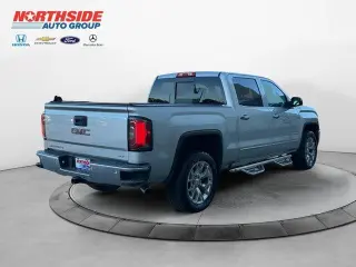 GMC Sierra 1500 2017 4x4 SLT 4dr Crew Cab 5.8 ft. SB