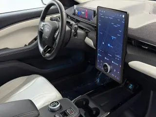 Ford Mustang Mach-E 2023 AWD Premium 4dr SUV