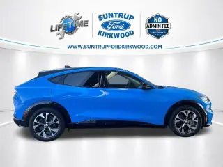 Ford Mustang Mach-E 2023 AWD Premium 4dr SUV
