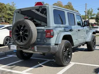 Jeep Wrangler 2024 4x4 Sahara 4xe 4dr SUV