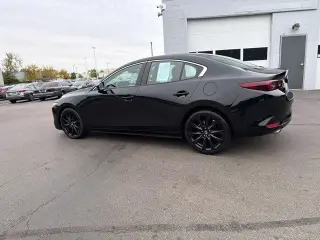 Mazda Mazda3 Sedán 2024 2.5 S Select Sport 4dr Sedán