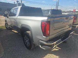 GMC Sierra 1500 2026 4x2 SLT 4dr Crew Cab 5.8 ft. SB