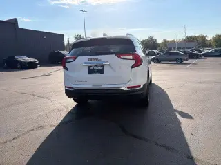 GMC Terrain 2023 SLT 4dr SUV