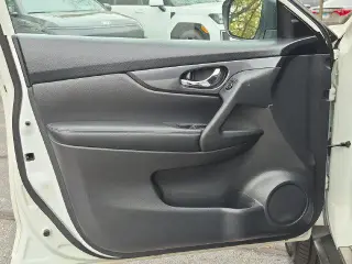 Nissan Rogue 2017 AWD SV 4dr Crossover
