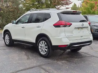 Nissan Rogue 2017 AWD SV 4dr Crossover