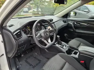 Nissan Rogue 2017 AWD SV 4dr Crossover