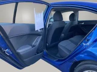 Kia Forte 2018 LX 4dr Sedán 6A